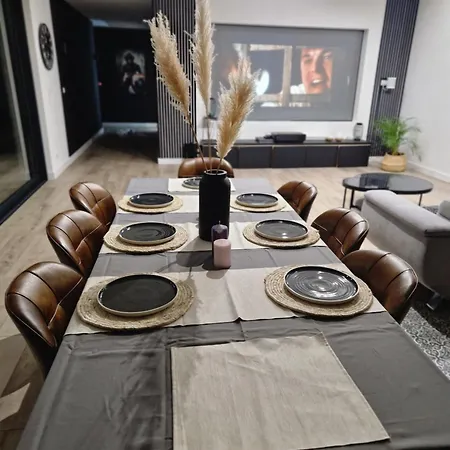 Maison plain-pied pour 8 personnes Villa